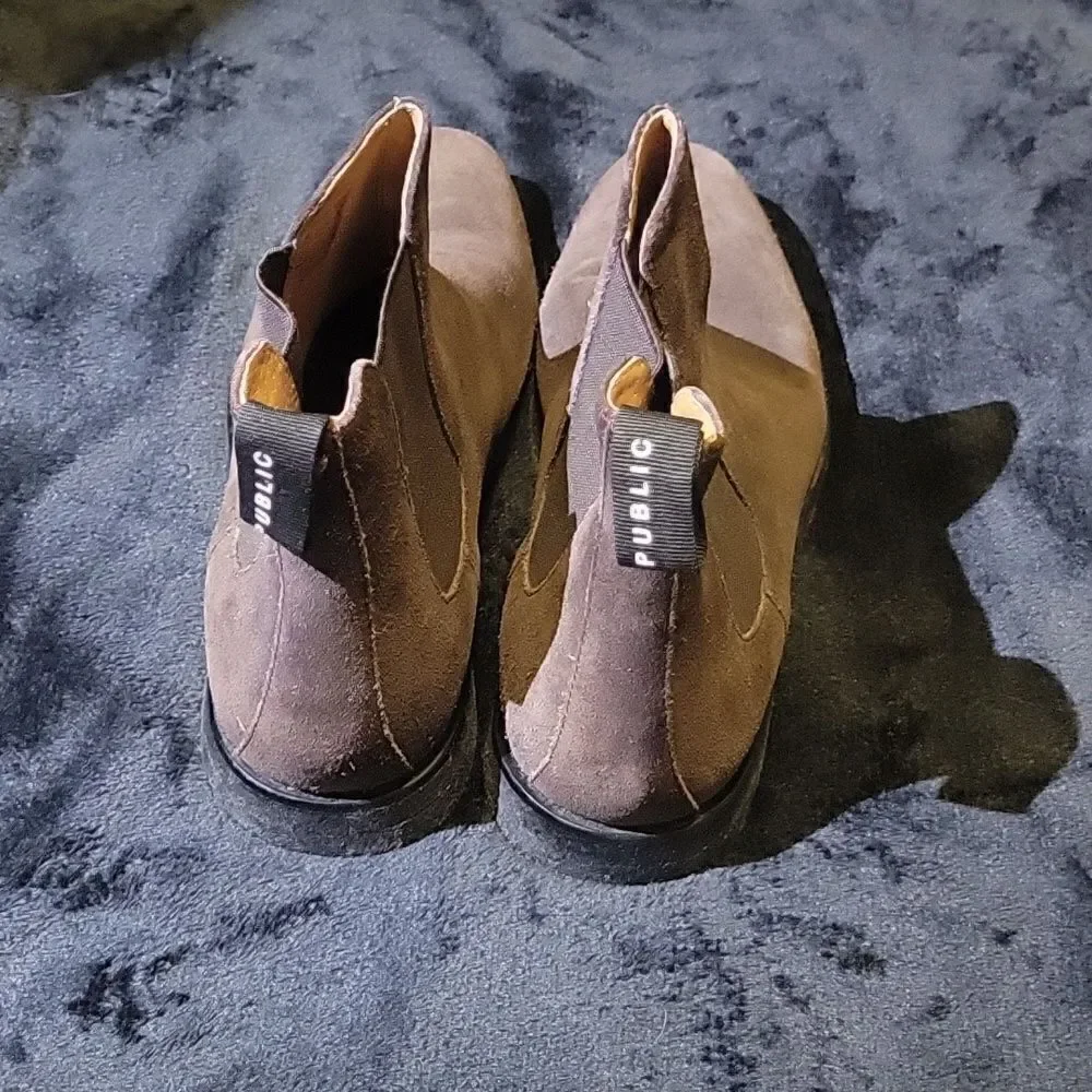 New Republic Suade Booties, Size 11 Chocolate Brown.